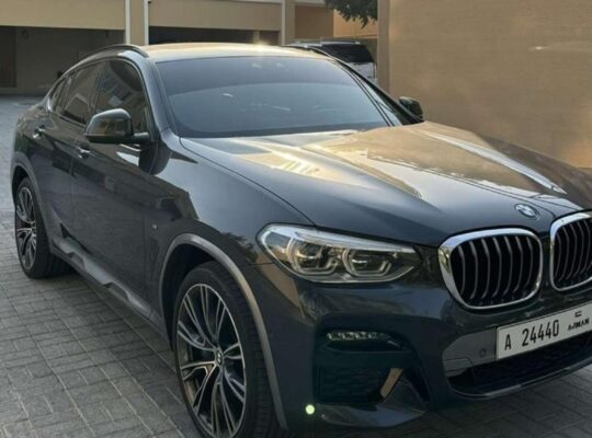 BMW x4 full option Gcc 2021 for sale