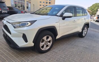 Toyota Rav4 Hybrid 2021 Gcc for sale