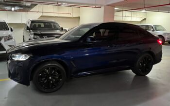 Bmw X4 XDrive full option 2023 Gcc