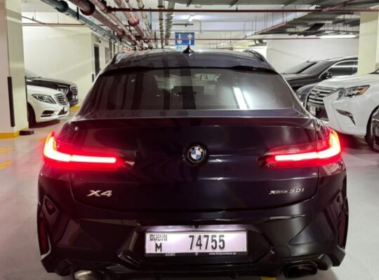 Bmw X4 XDrive full option 2023 Gcc