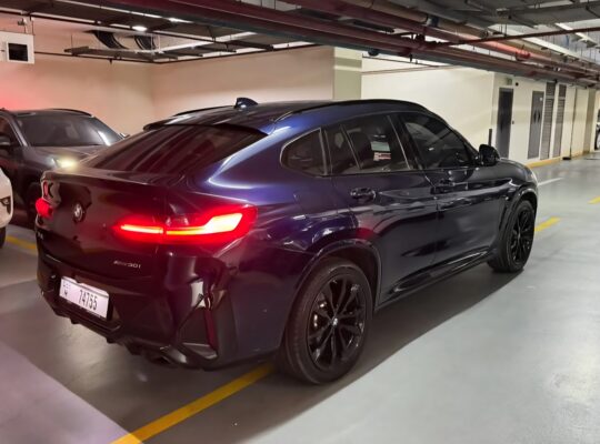 Bmw X4 XDrive full option 2023 Gcc