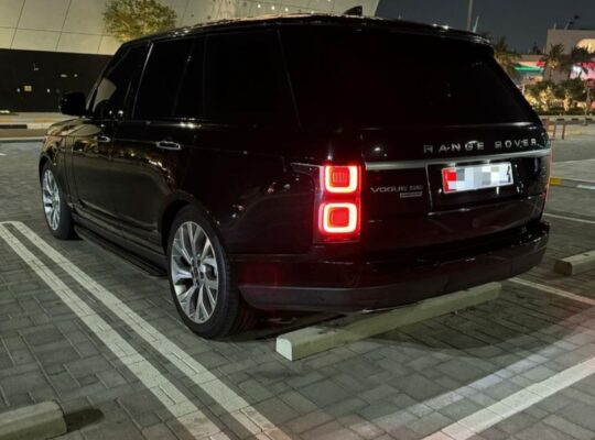 Range Rover vouge SE 2018 Gcc full option