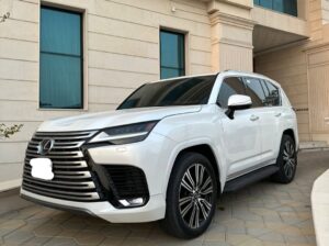 Lexus LX600 Signature 2023 Gcc in perfect conditio