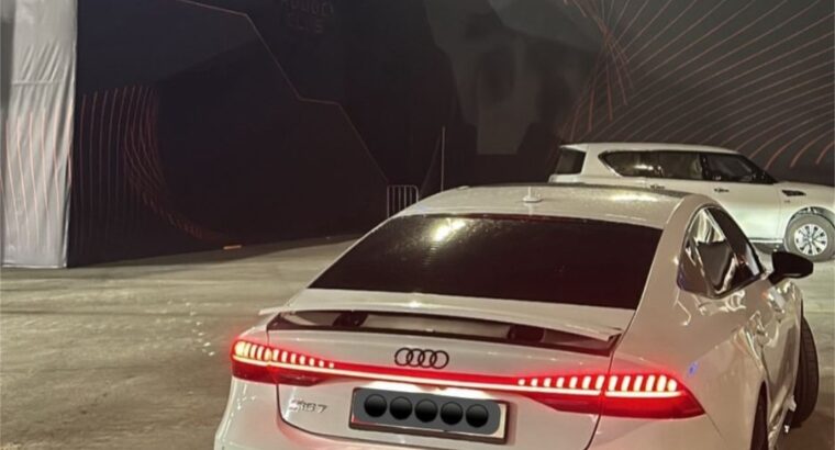 Audi A7 S line full option 2019 Gcc