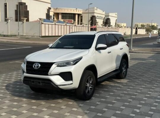Toyota Fortuner Exr Gcc 2024 Gcc for sale