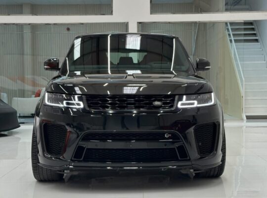 Range Rover sport SVR 2021 Gcc fully loaded