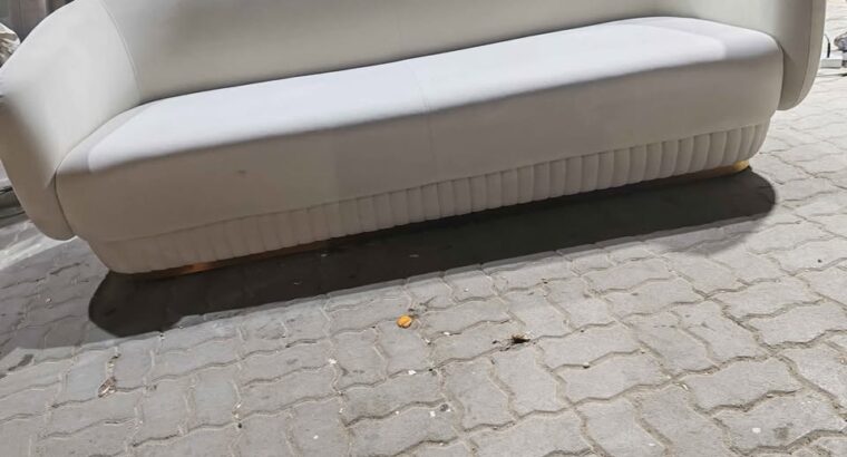 Sofa 3 seater excellent condition for sale