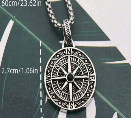 New Vintage Stainless Steel Compass Pendant Neckla