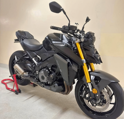 Suzuki GSXS1000 2022 GCC For Sale