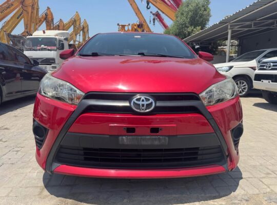 Toyota Yaris Hatch Back 2015 GCC For Sale