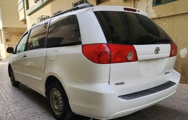 Toyota sienna 2009 In good condition for sale