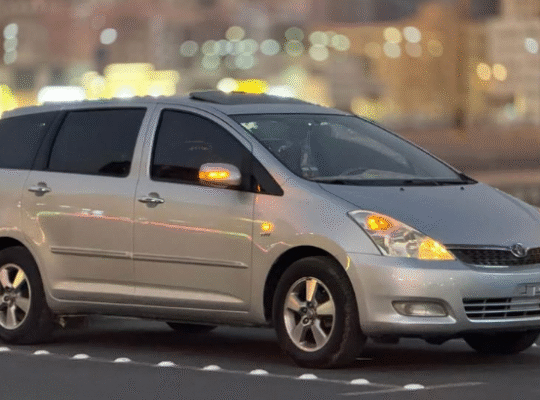 Toyota wish 2007 Japan import in good condition fo