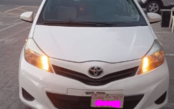 Toyota yaris 2014 hatch back in good condition for