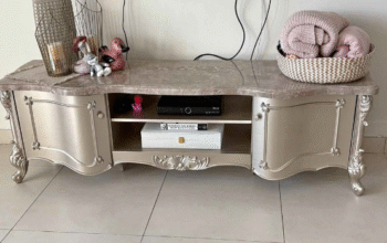 Tv Table in perfect condition for sale