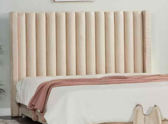 Queen Size Upholstered Bed Frame Boucle Fabric bed