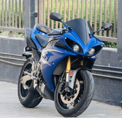 Yamaha r1 Cross plane 2009 Japanese specs for sale