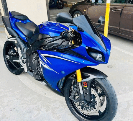 Yamaha r1 Cross plane 2009 Japanese specs for sale