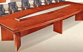 New confrence table for sale