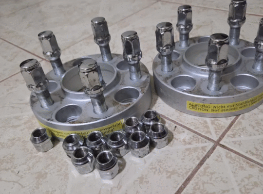 Wheel spacers for ford mustang 2007 for sale