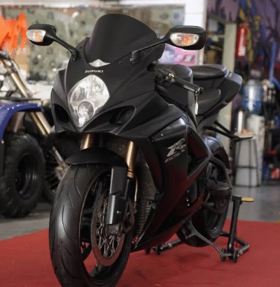 Suzuki GSXR 1000 2008 in excellent condition for s