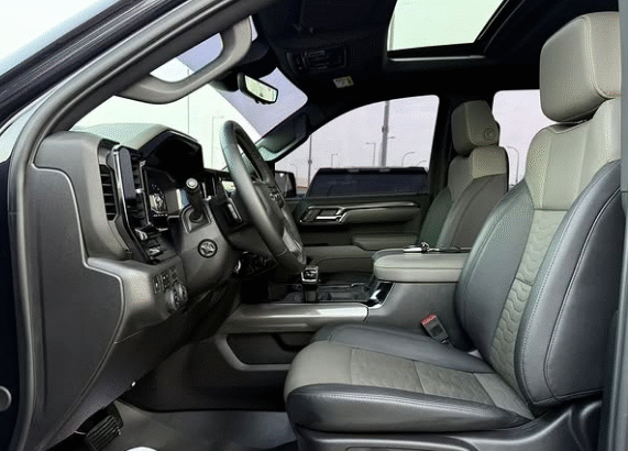 Chevrolet Silverado ZR2 full option 2024 Gcc for s