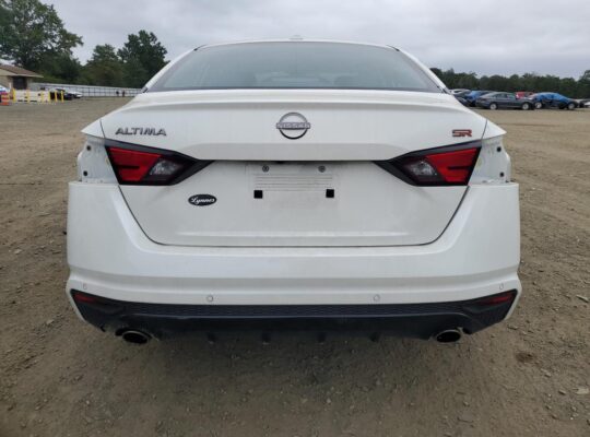 NISSAN ALTIMA SR 2025