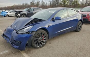 TESLA MODEL 3 – 2022 [ insurance auctions ]