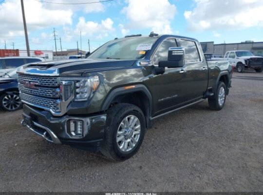 GMC SIERRA 2500HD DENALI 2022 Auto Auction- Sold .
