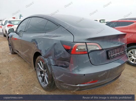 TESL MODEL 3 – 2022 – Sold .