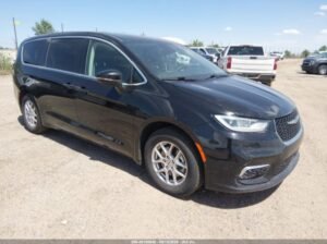 CHRYSLER PACIFICA TOURING L Auto Auction