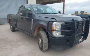 FORD F-250 XL 2023 Auto Auction – SOLD