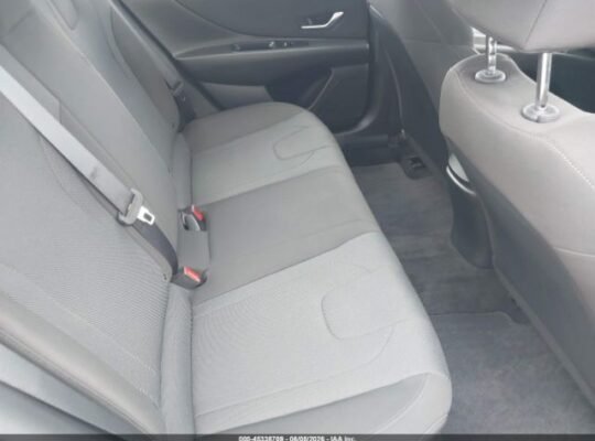 HYUNDAI ELANTRA SE 2023 Auto Auction – SOLD
