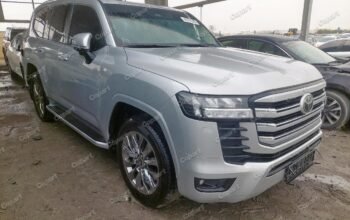 TOYOTA LAND CRUIS 2025 – Auto auction – sold,,,,