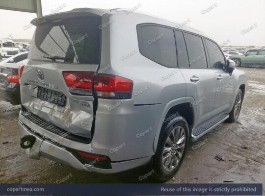 TOYOTA LAND CRUIS 2025 – Auto auction – sold,,,,