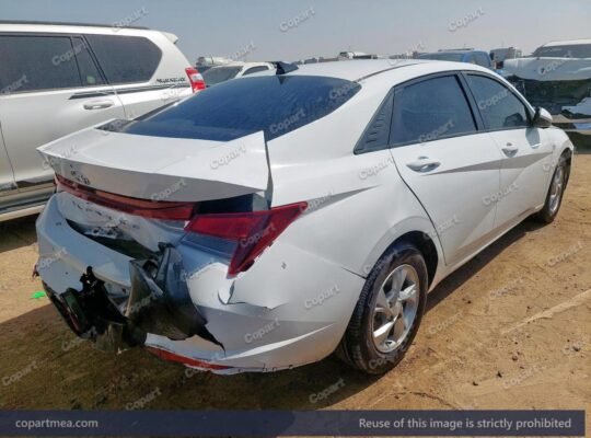 HYUNDAI ELANTRA 2023 – Auto auction – sold,,
