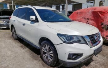 NISSAN PATHFINDER 2018 – Auto auction ( sold ) ,,,,