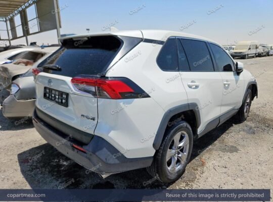TOYOTA RAV4 – 2022 – Auto auction … SOLD…….