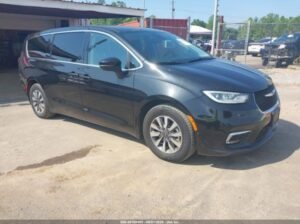 CHRYSLER PACIFICA HYBRID TOURING2023 Auto Auction  – SOLD