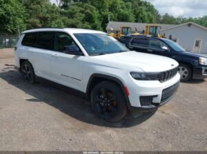 SOLD – JEEP GRAND CHEROKEE L ALTITUDE 4X4 2023 Auto Aucti