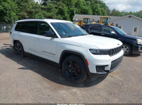JEEP GRAND CHEROKEE L ALTITUDE 4X4 2023 Auto Aucti