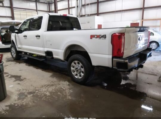 SOLD – FORD F-250 XLT 2023 Auto Auction