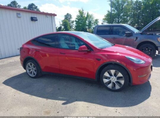 SOLD – TESLA MODEL Y AWD 2023 Auto Auction