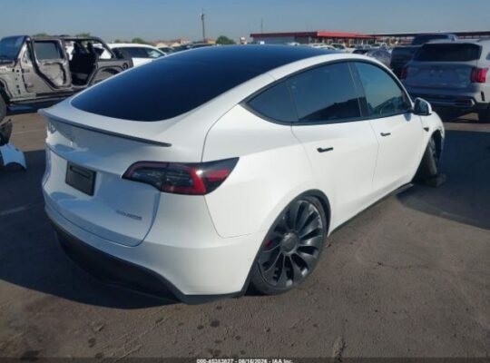 SOLD – TESLA MODEL Y PERFORMANCE 2022 Auto Auction