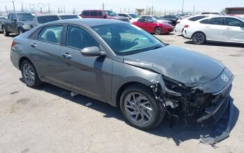 SOLD – HYUNDAI ELANTRA SEL 2024 Auto Auction