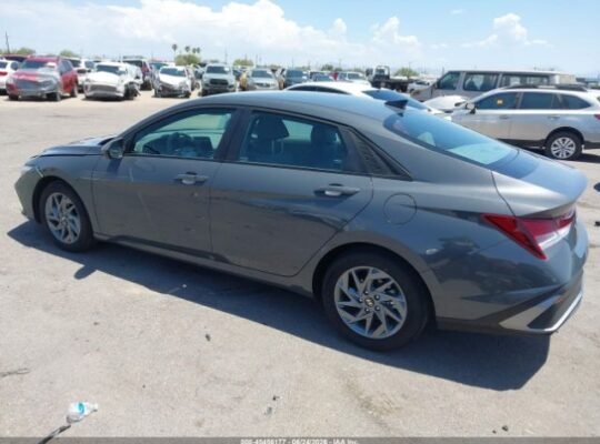 SOLD – HYUNDAI ELANTRA SEL 2024 Auto Auction