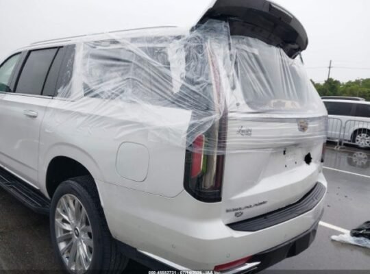 SOLD – CADILLAC ESCALADE ESV 2023 A uto Auction