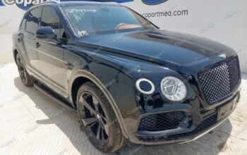 BENTLEY BENTAYGA 2018 – Auto auction – SOLD…..