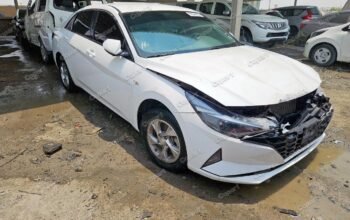 HYUNDAI ELANTRA 2023 – Auto auction – SOLD
