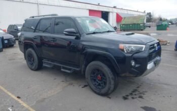 SOLD.. TOYOTA 4RUNNER TRD OFF ROAD 2023 Auto Auction