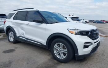 SOLD – FORD EXPLORER XLT 2023 Auto Auction